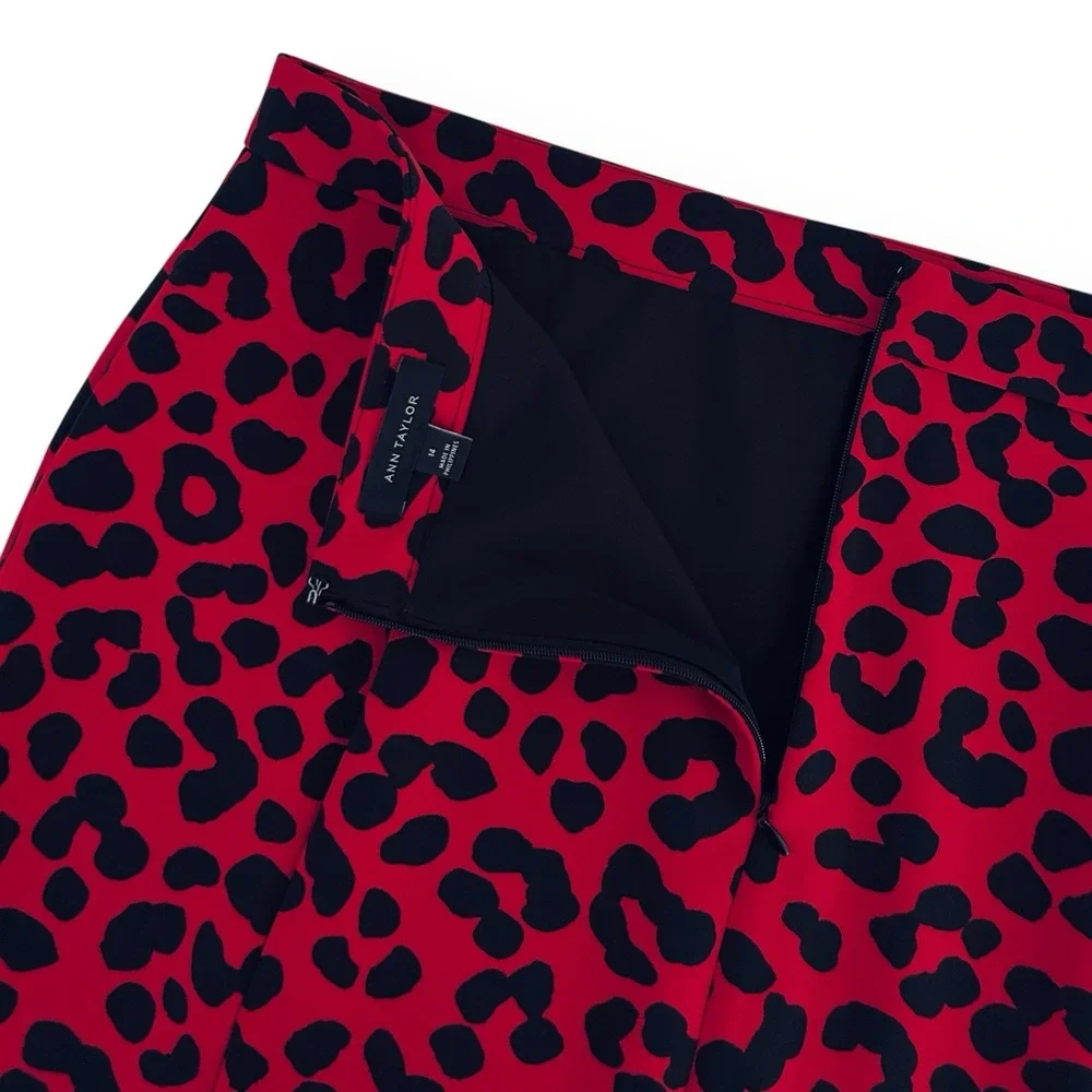 Ann Taylor Women's 14 Red Black Multi Animal Leopard Flounce Pencil Skirt NWOT
